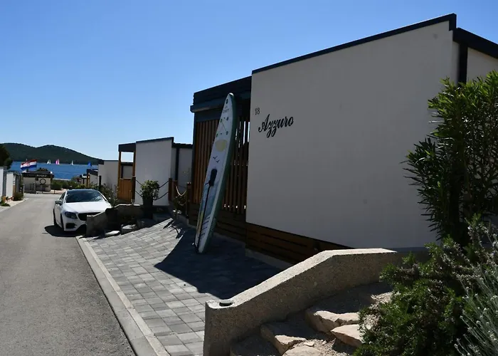 Дом отдыха Mobile With Terrace And Sea View Allegro Драге